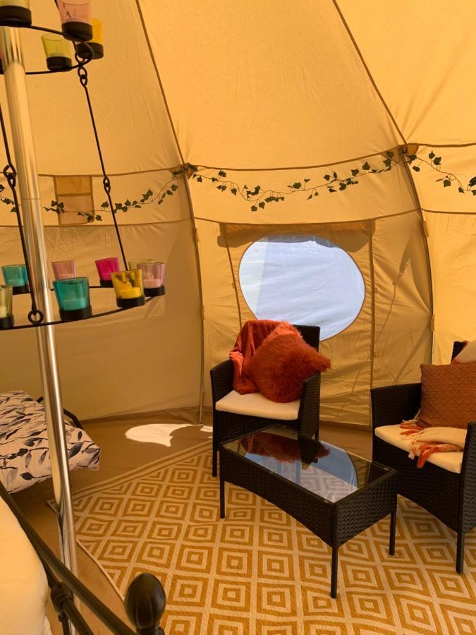 Tal-Y-Fan Farm 6M Stargazer Tent Bridgend  Extérieur photo